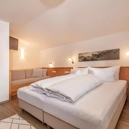 Gustls Ferienhaeusl * Sölden