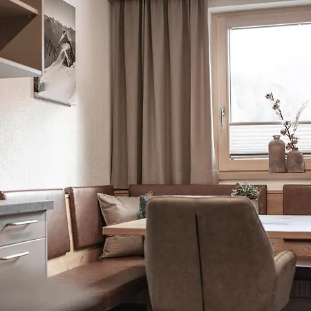 Gustls Ferienhaeusl Lejlighed Sölden