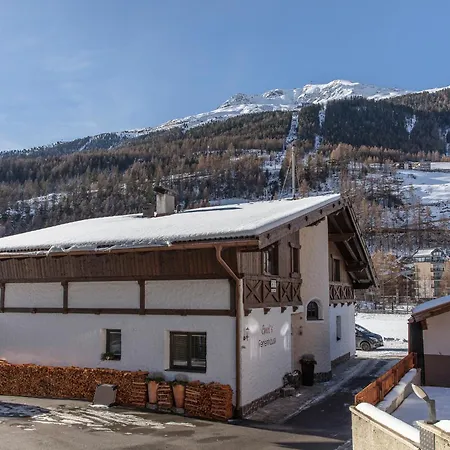 Gustls Ferienhaeusl * Sölden