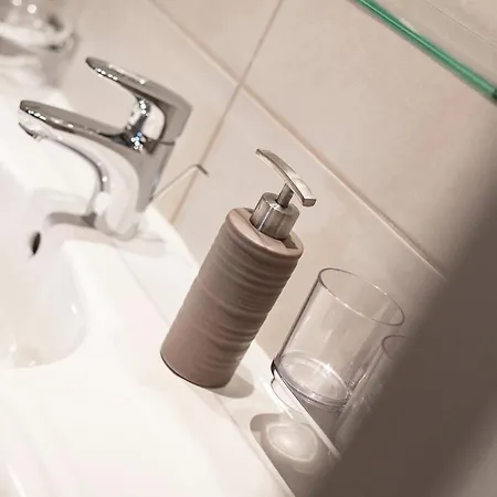 Gustls Ferienhaeusl Lejlighed