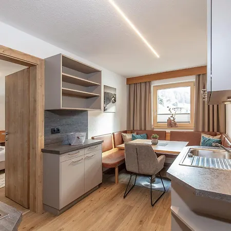 Gustls Ferienhaeusl Apartamento *